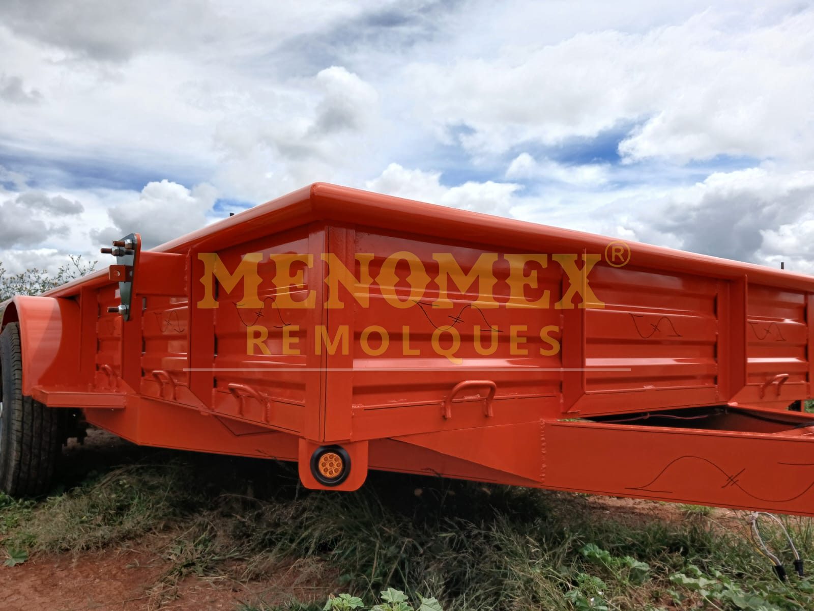 Cama Baja Cerrada 8 Birlos 7x16